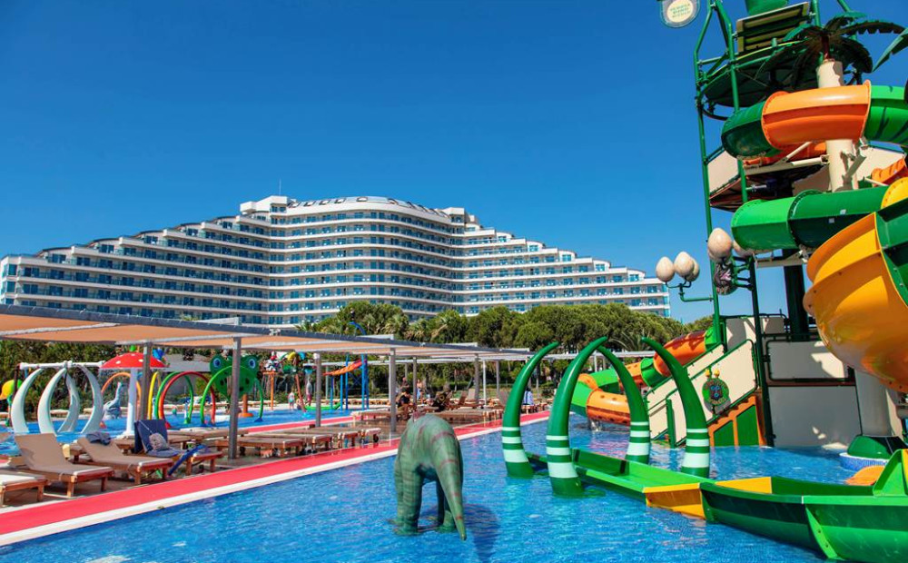 Venosa Beach Resort and Spa